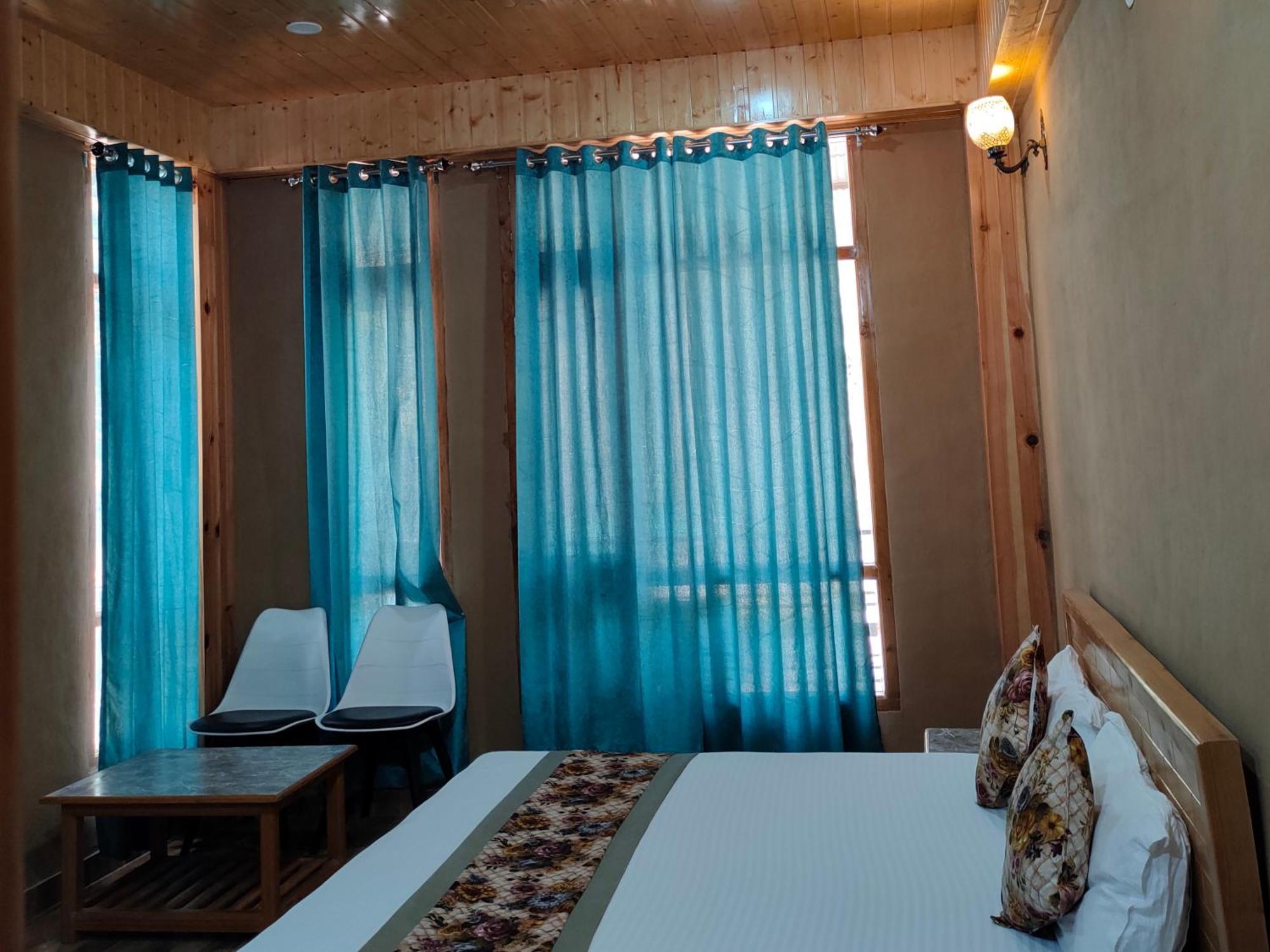 Hotel Cozy Haven Mandi Zimmer foto